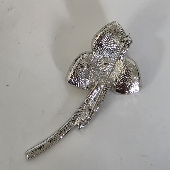 Silver Single Flower Brooch Pin Daffodil Rhinestone - Picture 5 of 7